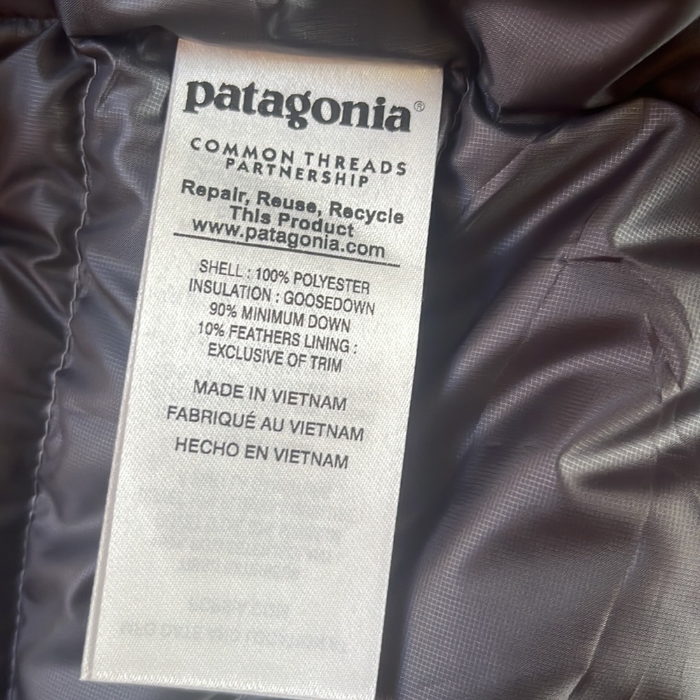 Men’s Patagonia puffer best - Picture 4 of 6